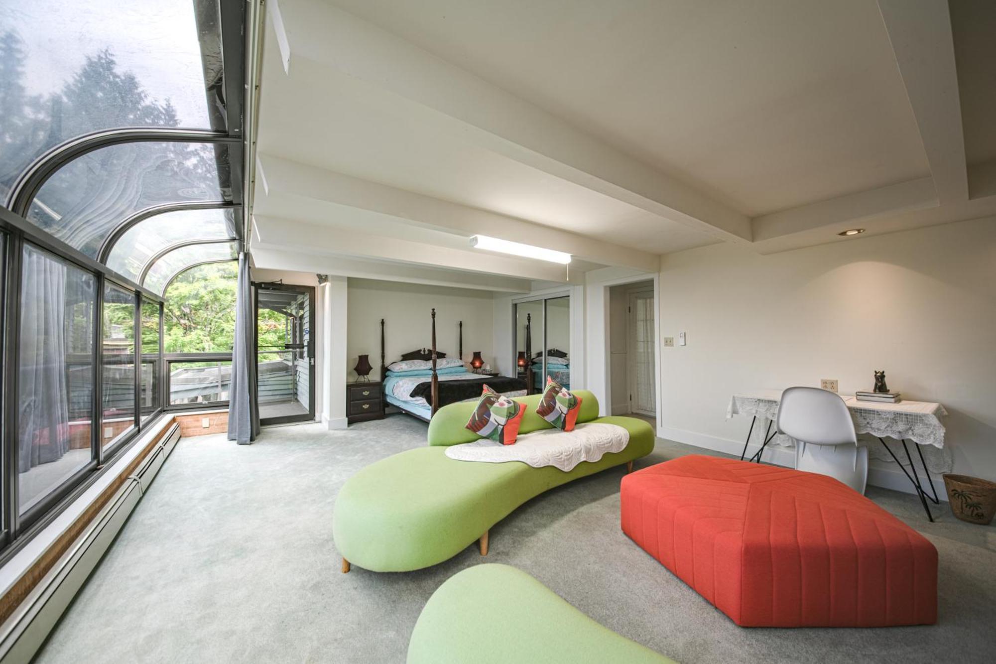 Grouse Cheerful Large Private Bedroom, Bath, Shared Deck, Pool, Hot Tub 北温哥华 外观 照片