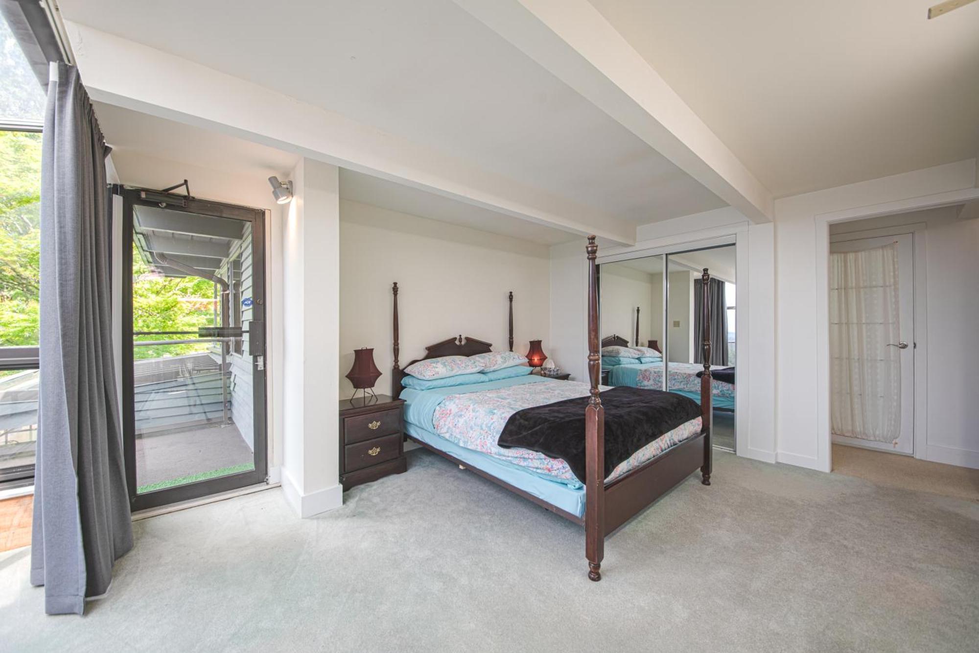 Grouse Cheerful Large Private Bedroom, Bath, Shared Deck, Pool, Hot Tub 北温哥华 外观 照片